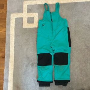 Used REI snow pants 4T, see pictures